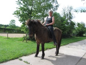 poesjes en bangsi jarig 028